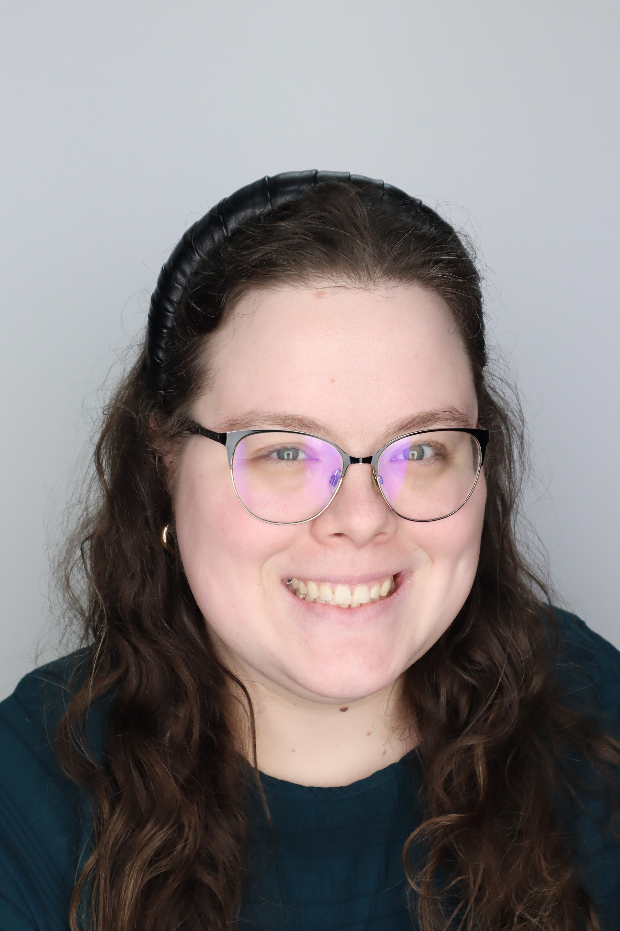 Andrews headshot